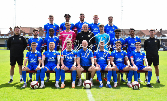 gainsborough trinity team photo 24/25